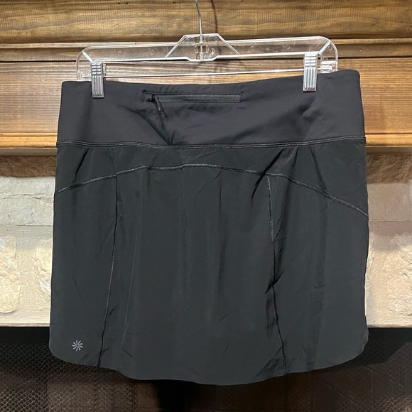 RUN WITH IT HIGH RISE SKORT - Picture 3 of 11